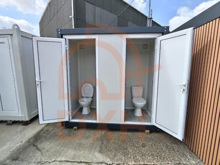 Solutions de toilettes portables pour événements en plein air